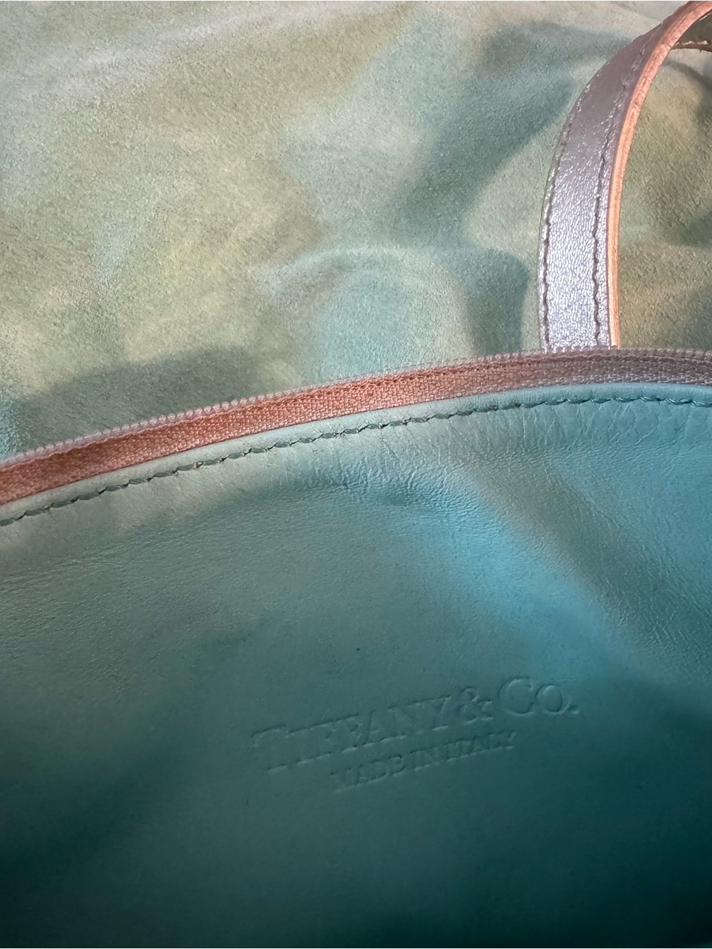 Authentic Tiffany & Co. Reversible Suede Tote Bag & Matching Pouch Set - Picture 4 of 11